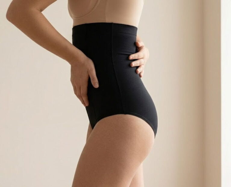 Après une grossesse, une gaine adaptée peut apporter maintien, confort et soutien abdominal au quotidien. Explorez nos modèles conçus pour accompagner cette période en douceur.